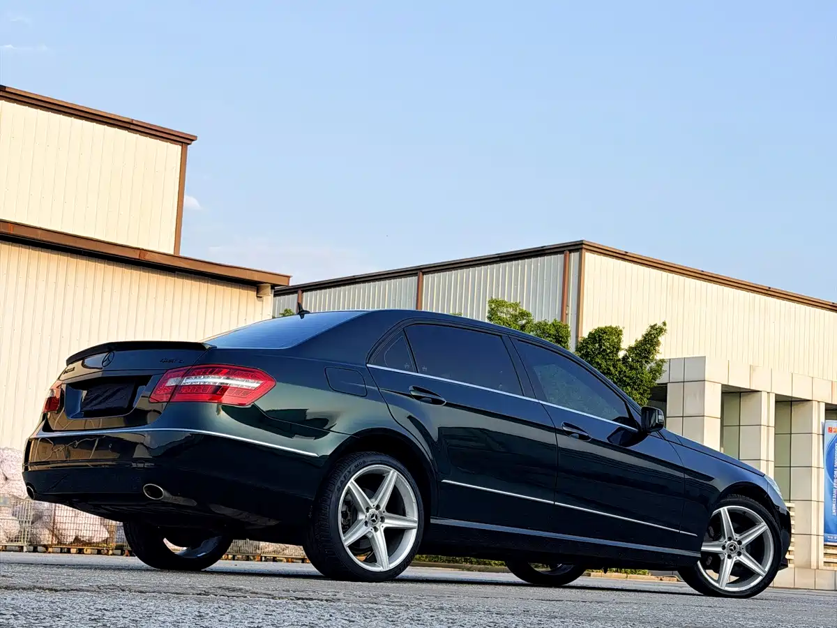 Mercedes-Benz E-Class 2012 2011 E 300 L Fashion Premium