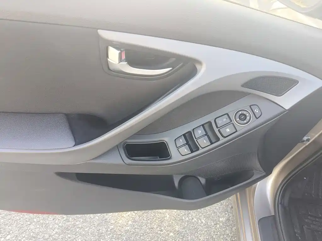 Hyundai Langdong 2016 2016 1.6L Automatic Premium Edition