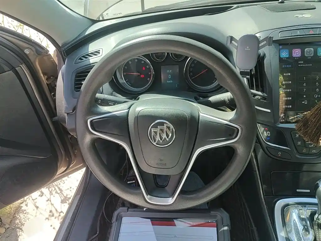Buick Regal 2015 1.6T Leading Tech Edition фото 11