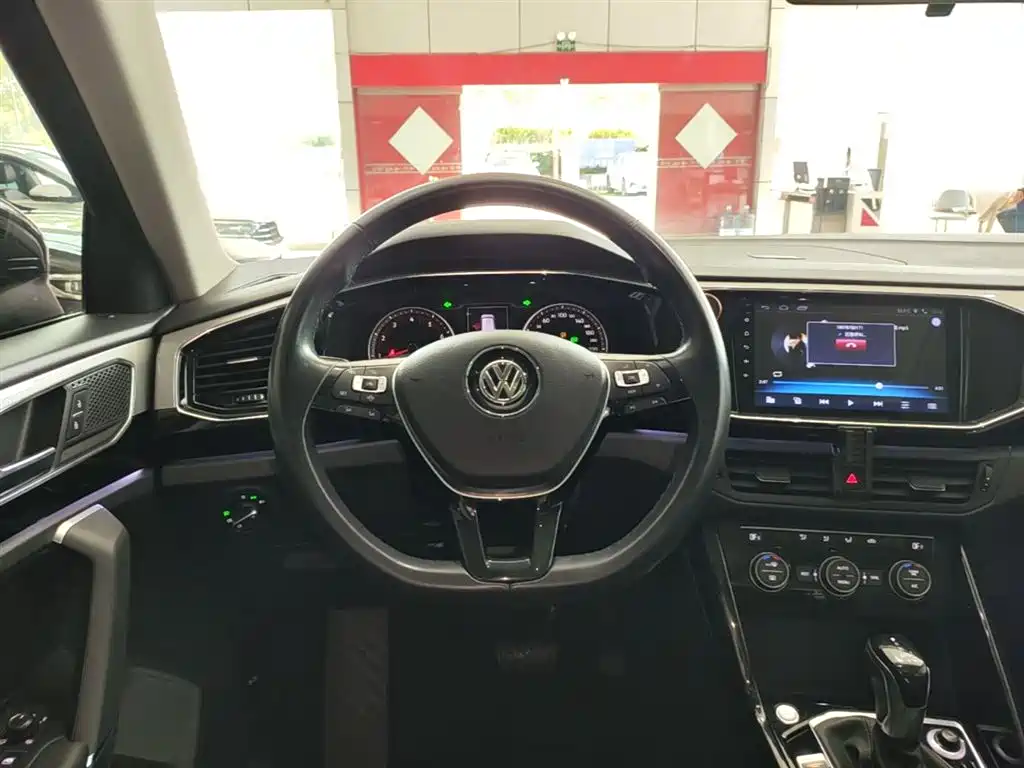 Volkswagen Tayron 2019 330TSI 2WD Luxury China VI фото 11