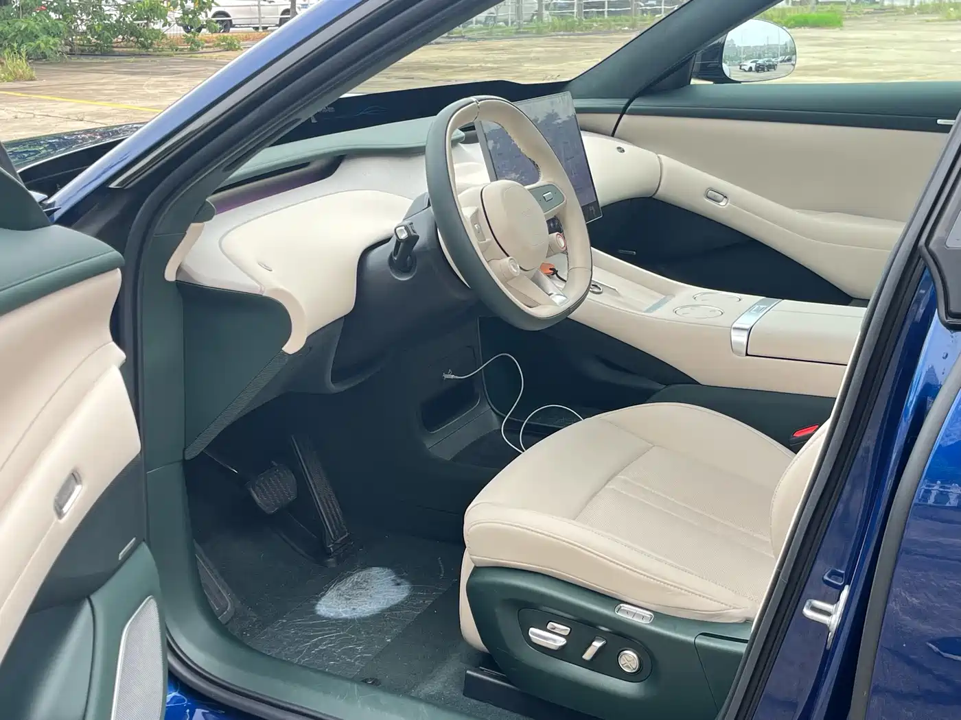 Xiaomi Auto Xiaomi YU7 2025 Ultra Long Range High Performance AWD Max Edition фото 8