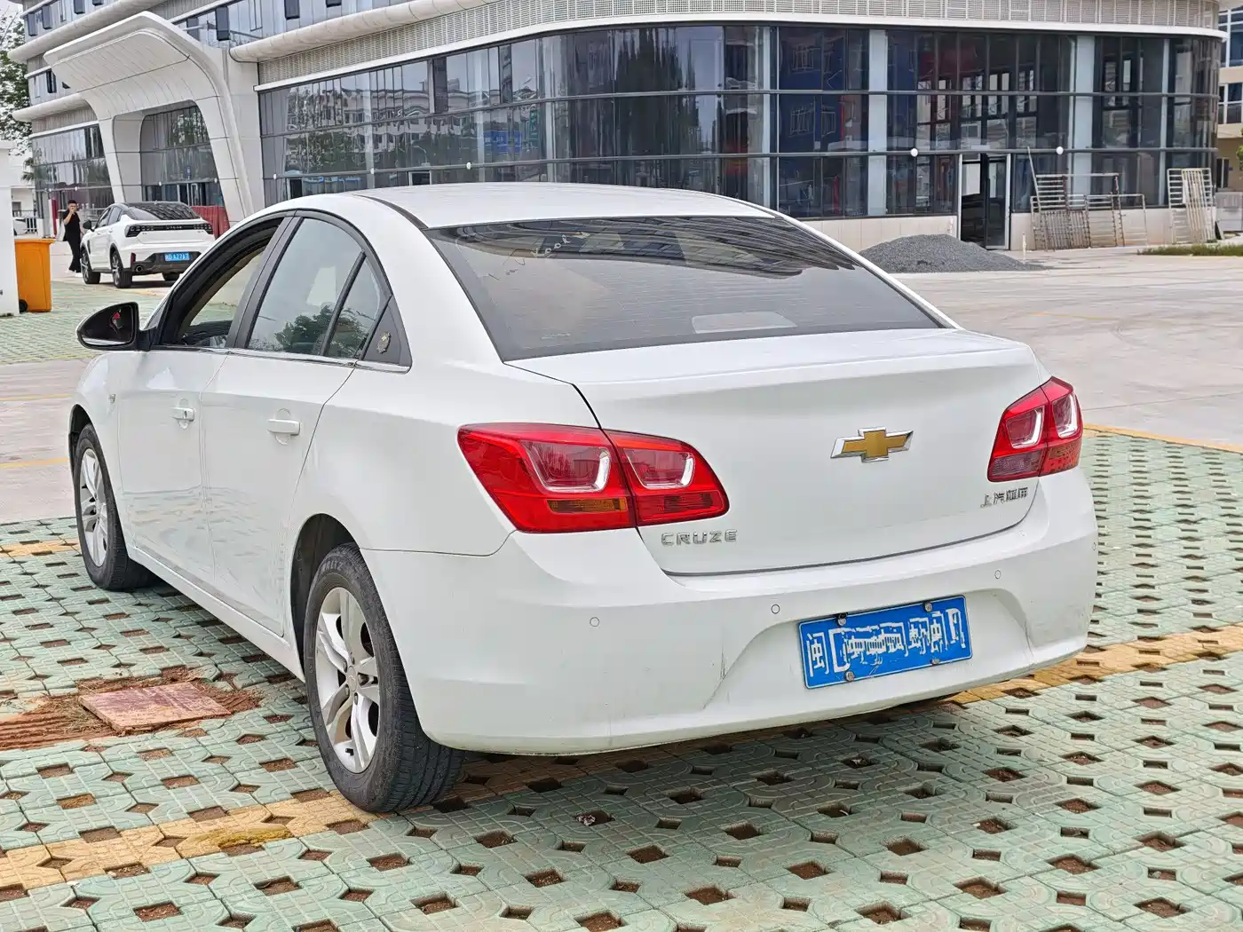 Chevrolet Cruze 2015 1.5L Classic SE AT фото 6
