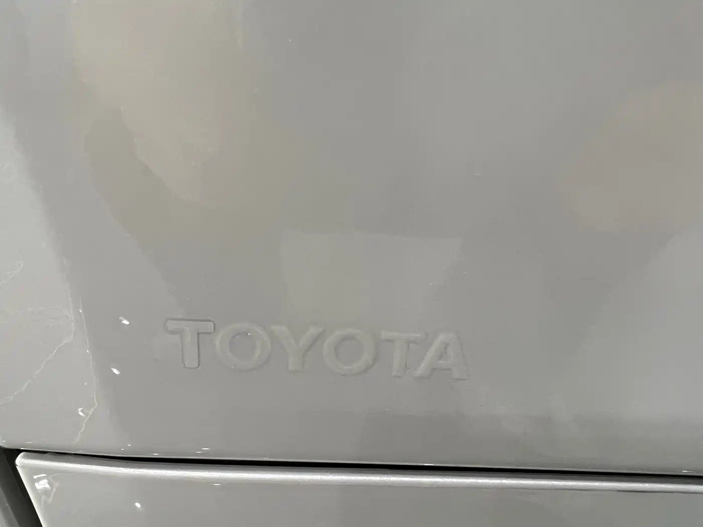 Toyota Alphard 2024 Hybrid 2.5L Ultimate Enjoyment Edition фото 19