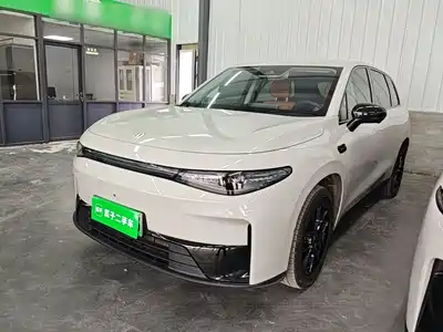 Leapmotor C10