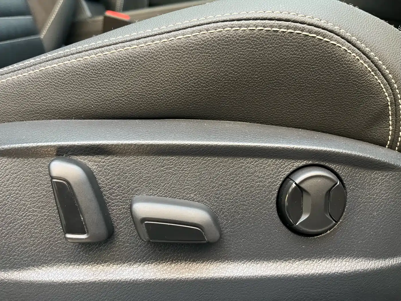 Volkswagen Magotan 2020 330TSI DSG Leading фото 24