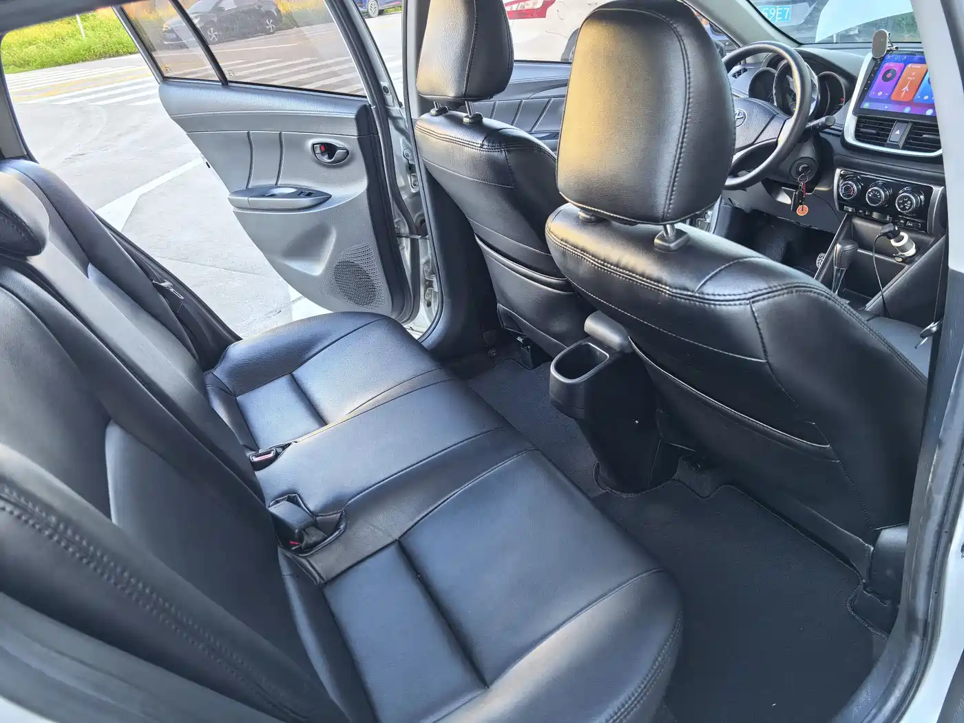 Toyota YARiS L Zhi Xuan 2019 1.5E CVT MeiDong Edition China VI фото 13
