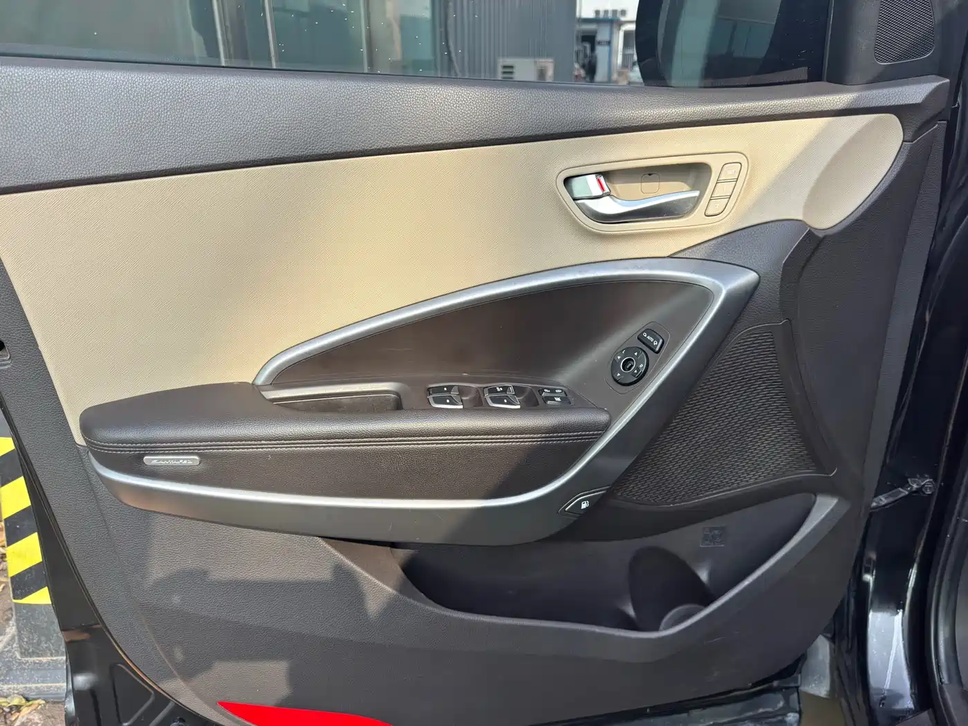 Hyundai Santa Fe 2013 Facelift 2.0T Automatic 4WD Premium фото 8