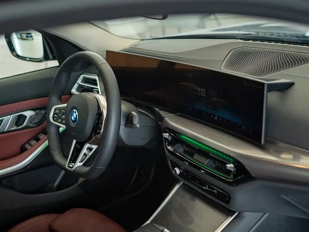 BMW i3 2025 eDrive 40 L Shadow Night Package фото 23
