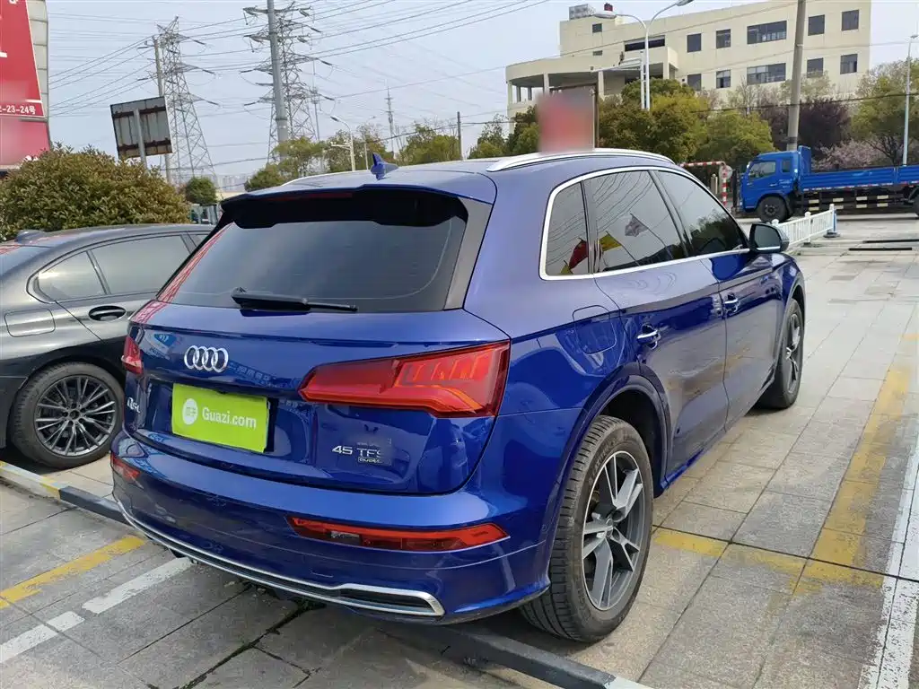 Audi Q5L 2020 45 TFSI Exclusive Fashion фото 5