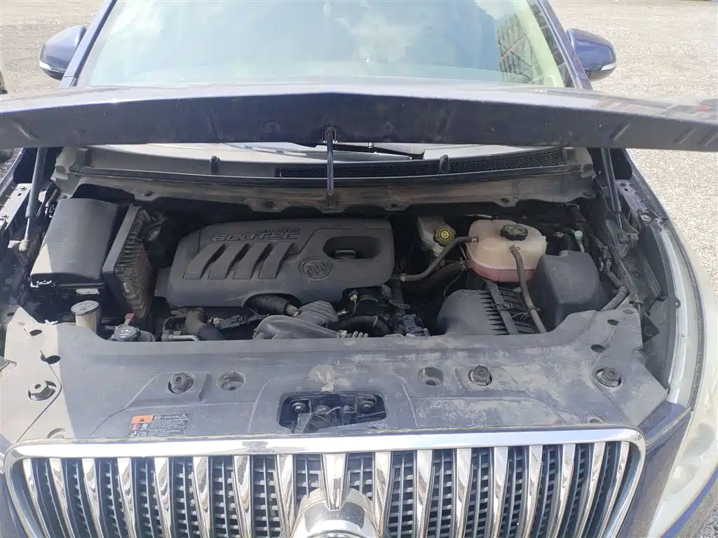 Buick GL8 2015 2.4L Luxury Business Exclusive Edition фото 20