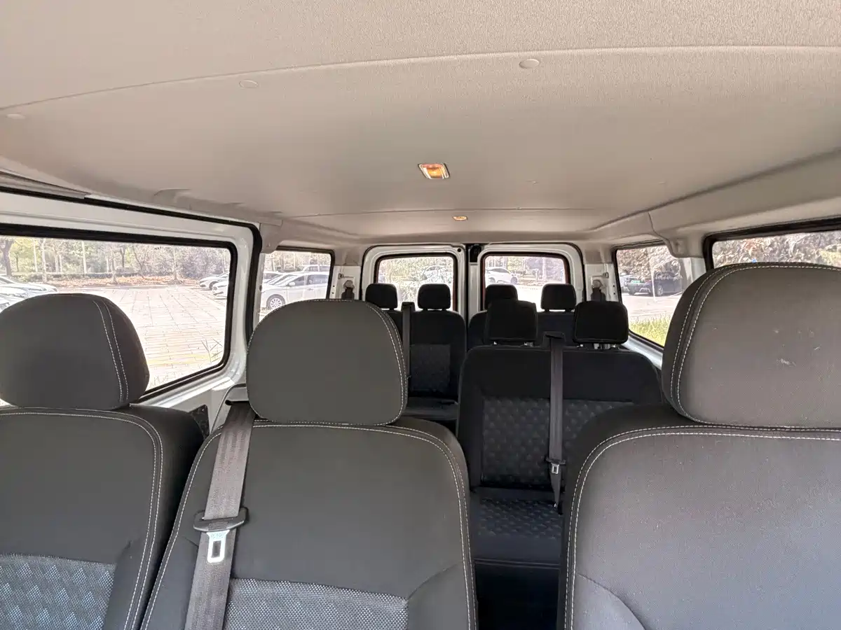 Photo 6 - SAIC Maxus Xintu V80