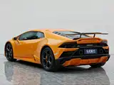 Фото 4 - Lamborghini Huracán