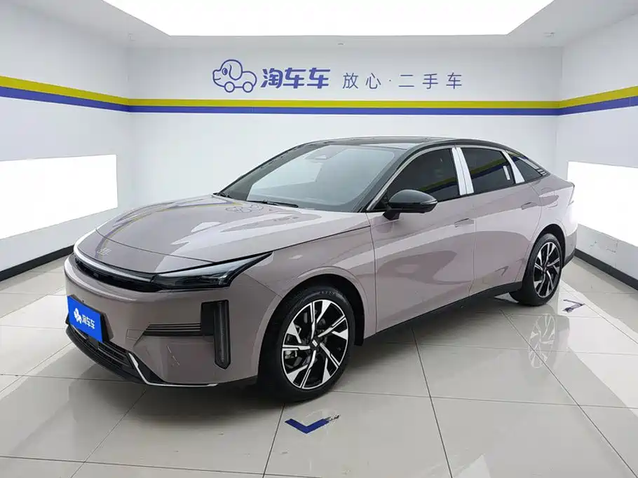 Geely Galaxy Galaxy L6 2024 2024 125km Creative Edition