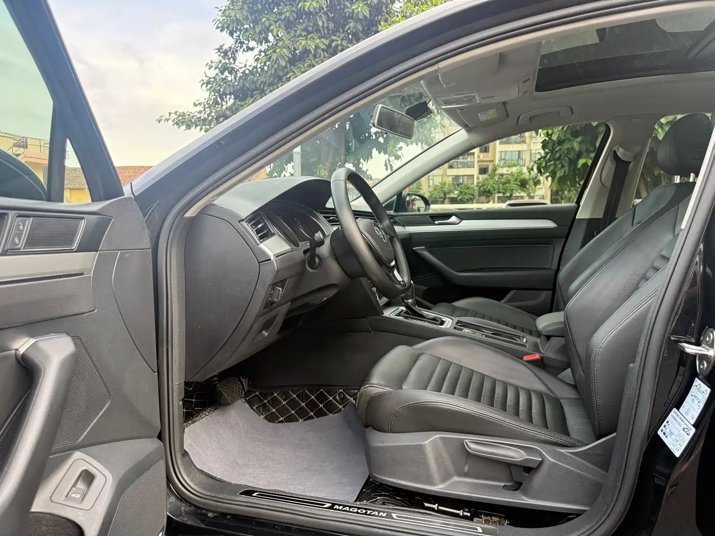 Volkswagen Magotan 2018 280TSI DSG Comfort фото 4