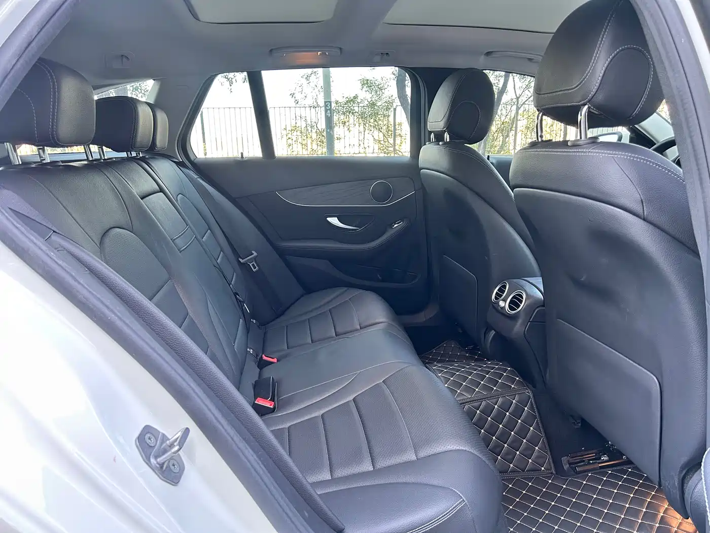 Mercedes-Benz C-Class (Import) 2020 Model C 260 Estate фото 21