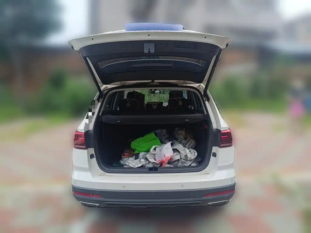 Volkswagen Tharu, миниатюра 20