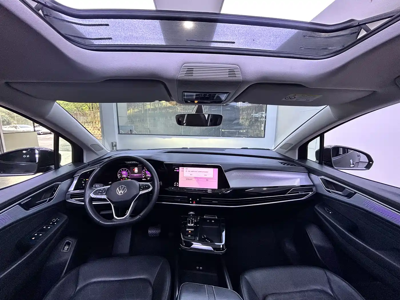 Volkswagen Talagon 2022 330TSI 2WD Luxury Premium Edition 7-Seater фото 7