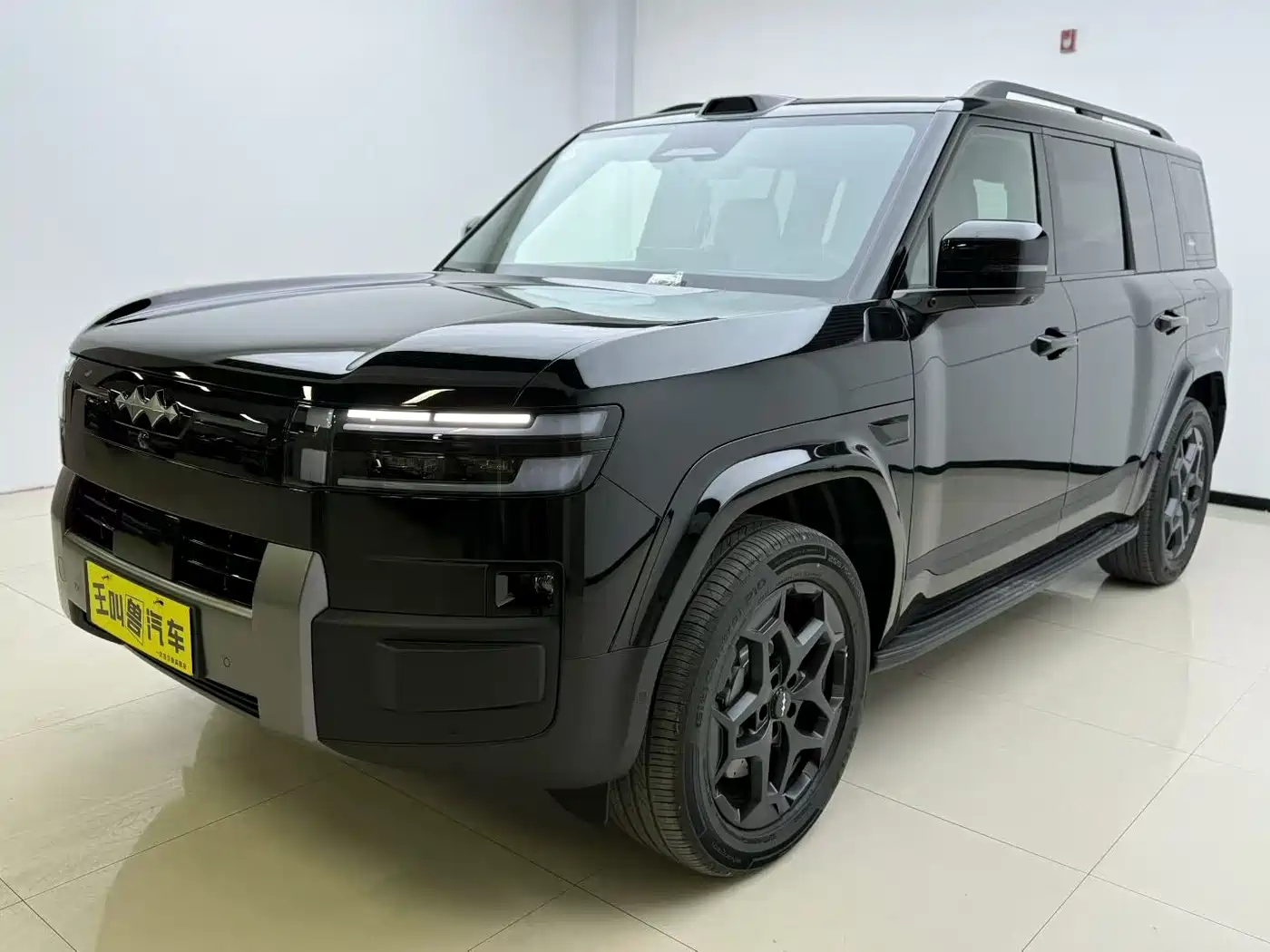 Fang Cheng Bao Titanium 7 2025 AWD Base Model