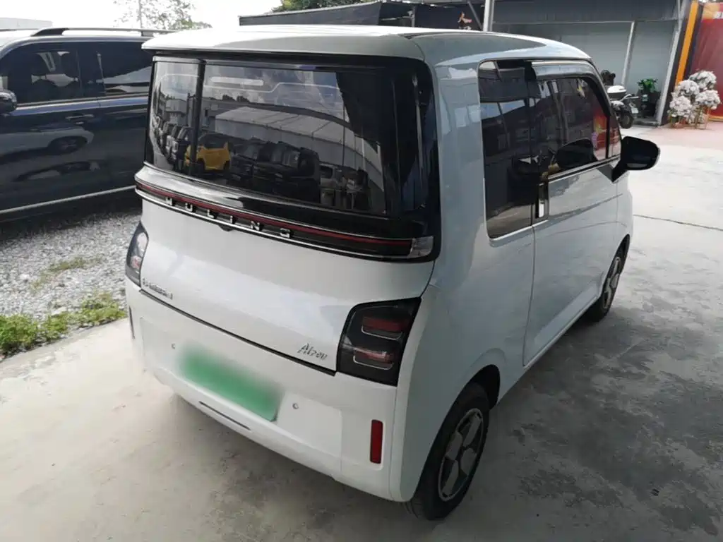 Wuling Motors Wuling Air ev 2023 2023 4-Seat Advanced Edition