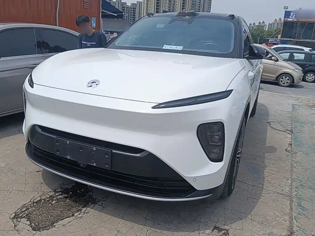 NIO NIO ES8 2023 75kWh Executive Edition