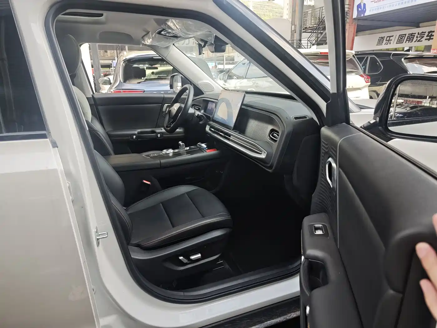BAIC ORV Beijing Off-Road BJ30 2024 1.5T Light Off-Road Pro Edition фото 15