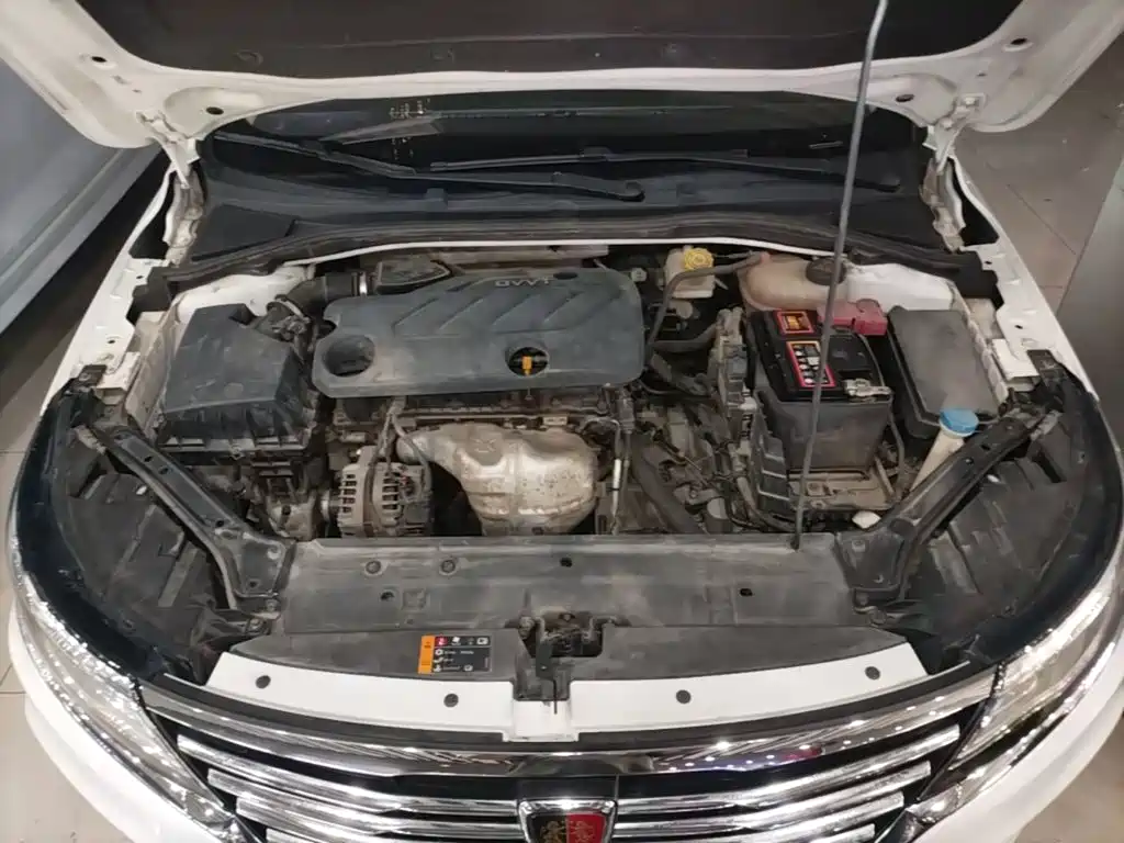Roewe i6 2019 2020 PLUS 1.6L CVT 4G Connected Glory Flagship Edition