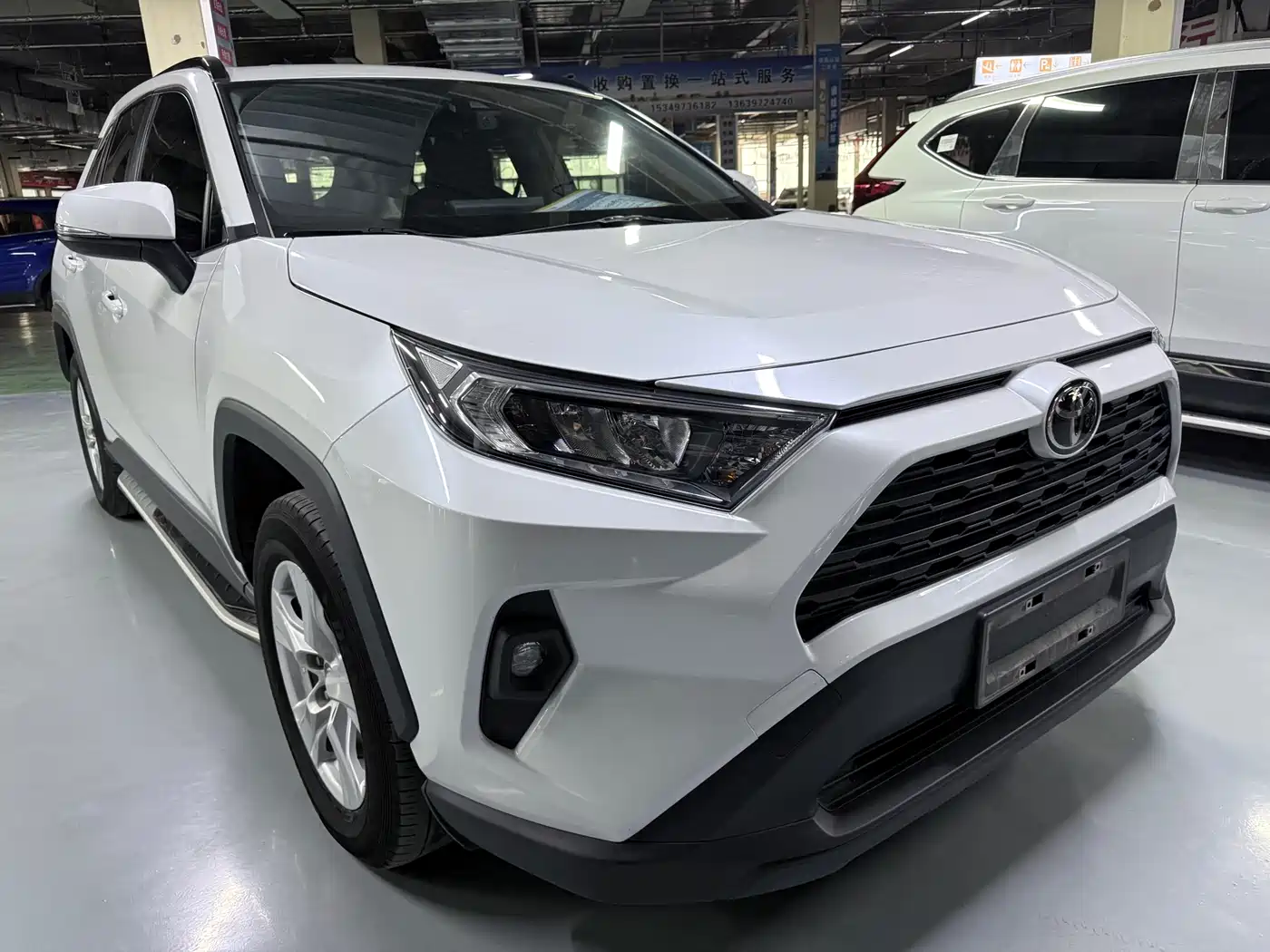 Toyota RAV4 Rongfang 2023 2.0L CVT 2WD Urban Edition фото 3