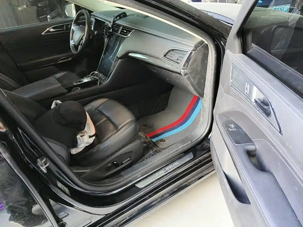 Ford Taurus 2021 2019 EcoBoost 245 Enjoyment Edition