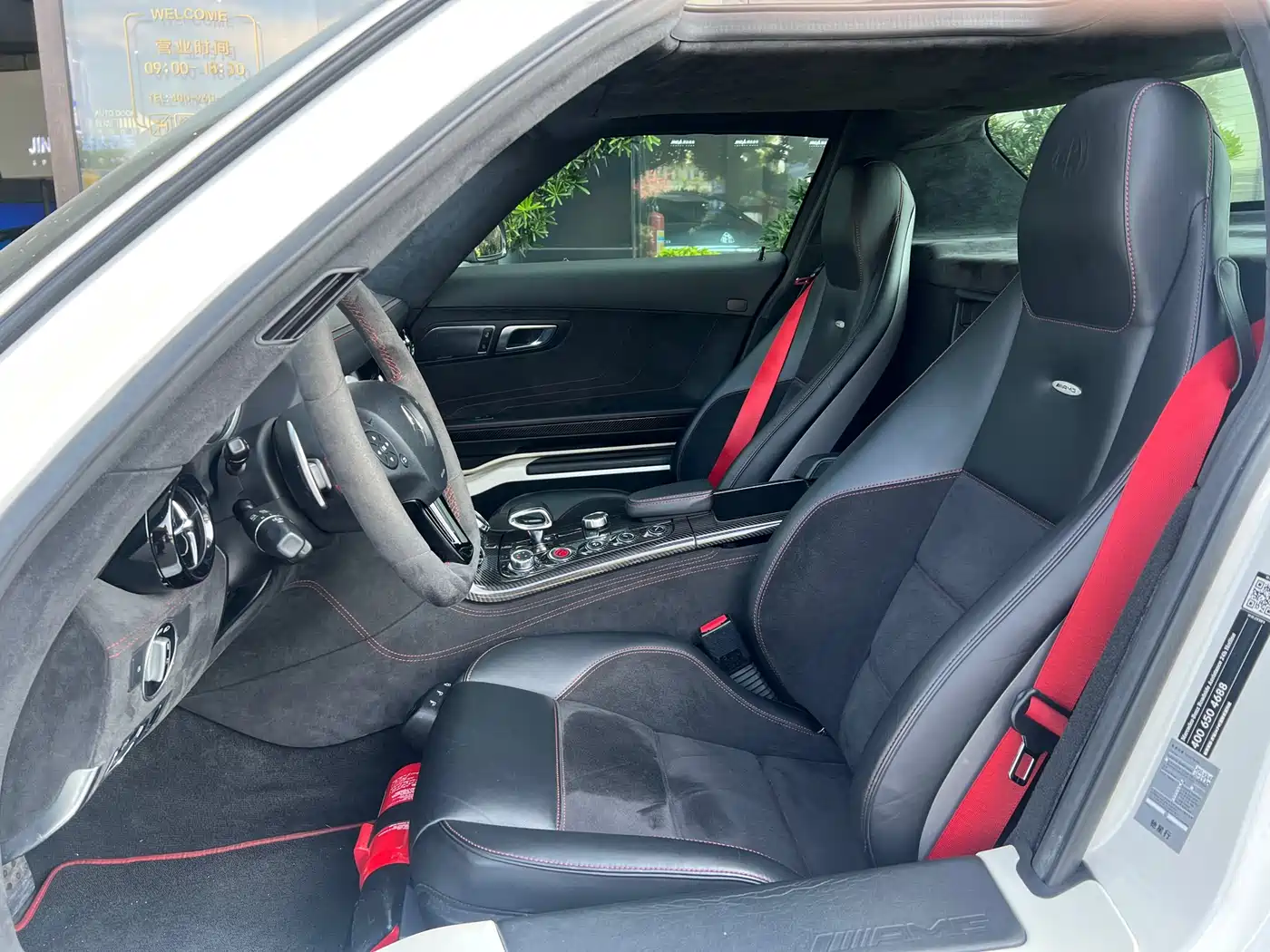 Mercedes-Benz SLS AMG 2014 Model SLS AMG Black Series фото 9