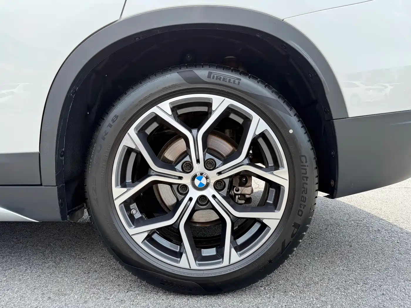 BMW X1 2022 sDrive20Li Fashion фото 25