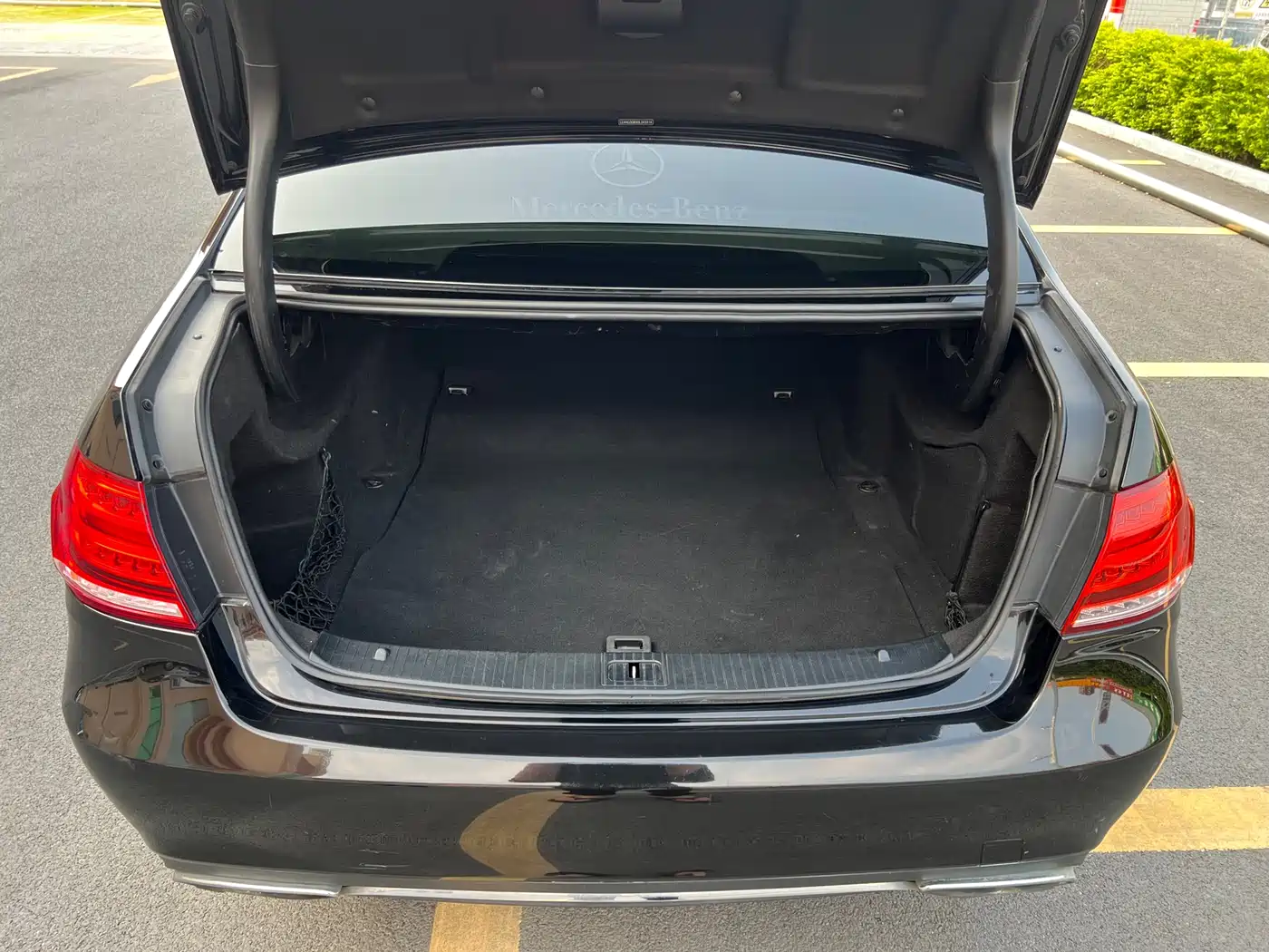 Mercedes-Benz E-Class 2015 Facelift E 260 L фото 29