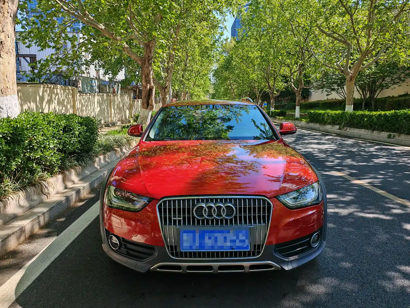 Audi A4 (Import) 2014 40 TFSI allroad quattro plus фото 2