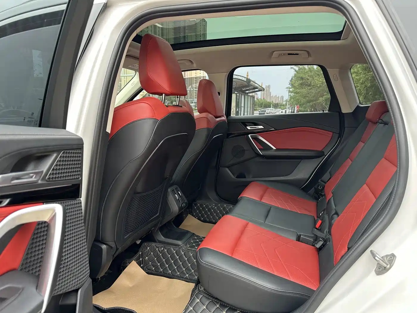 BMW X1 2023 sDrive20Li X Design Package фото 21