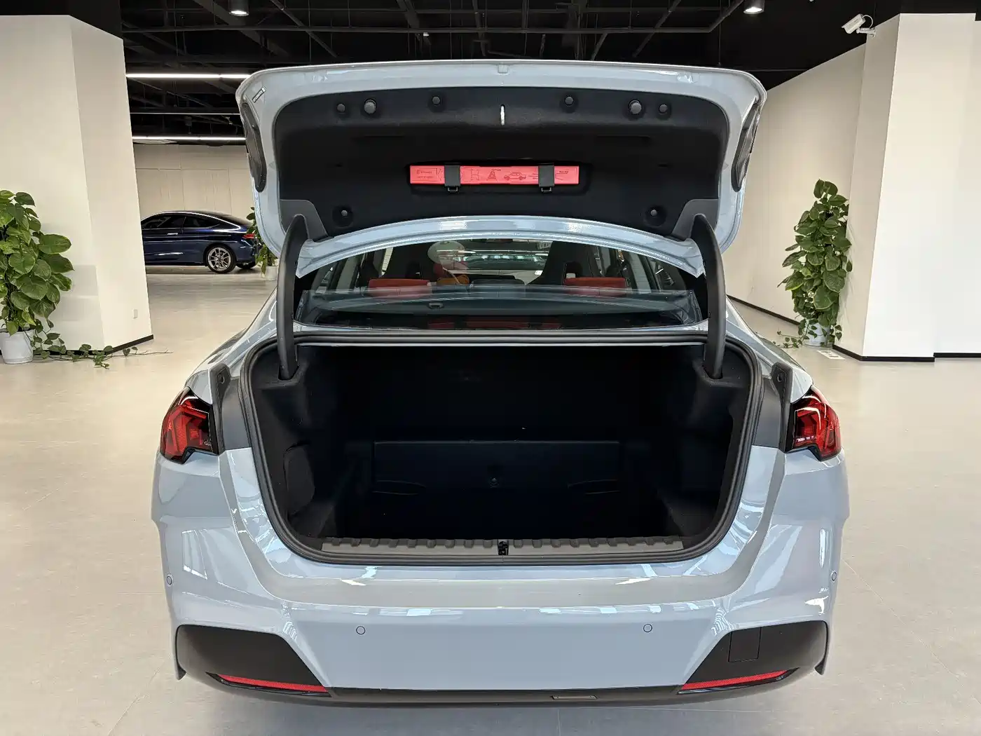 BMW 2 Series 2025 225L M Sport Moonlight Package фото 6