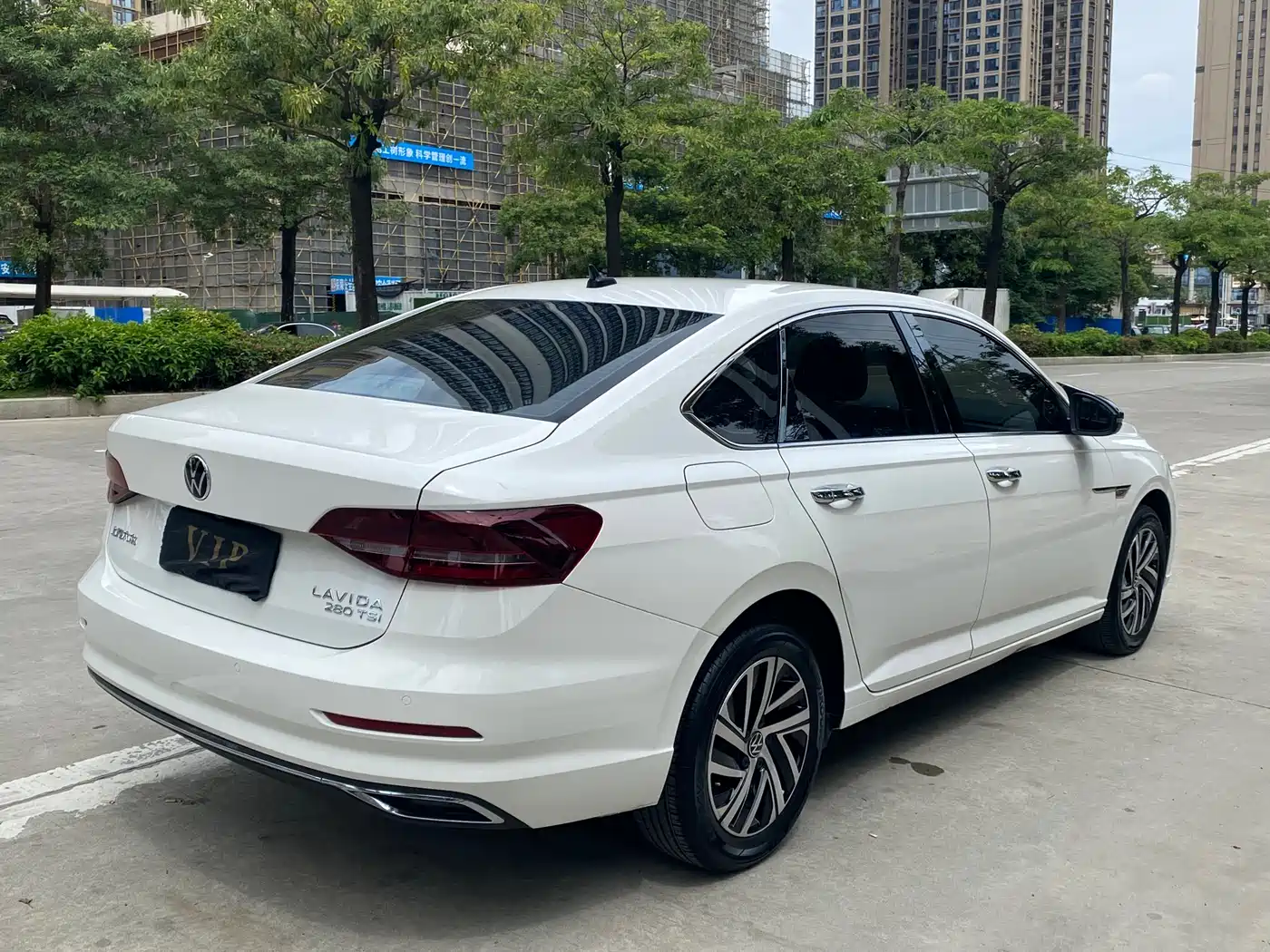 Volkswagen Lavida 2022 280TSI DSG Comfort Edition фото 7