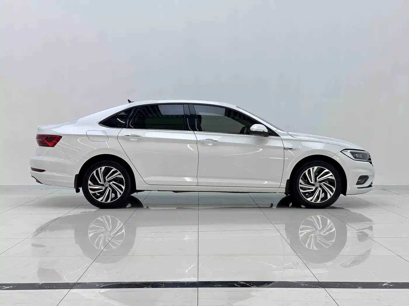 Volkswagen Sagitar, миниатюра 7