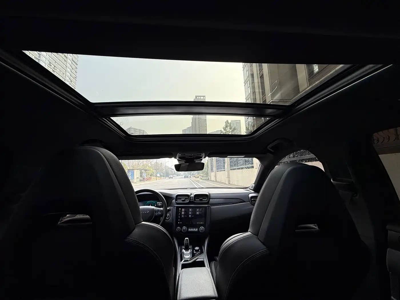 Lynk & Co 03 2021 2.0TD Auto Jin Champion Edition фото 10