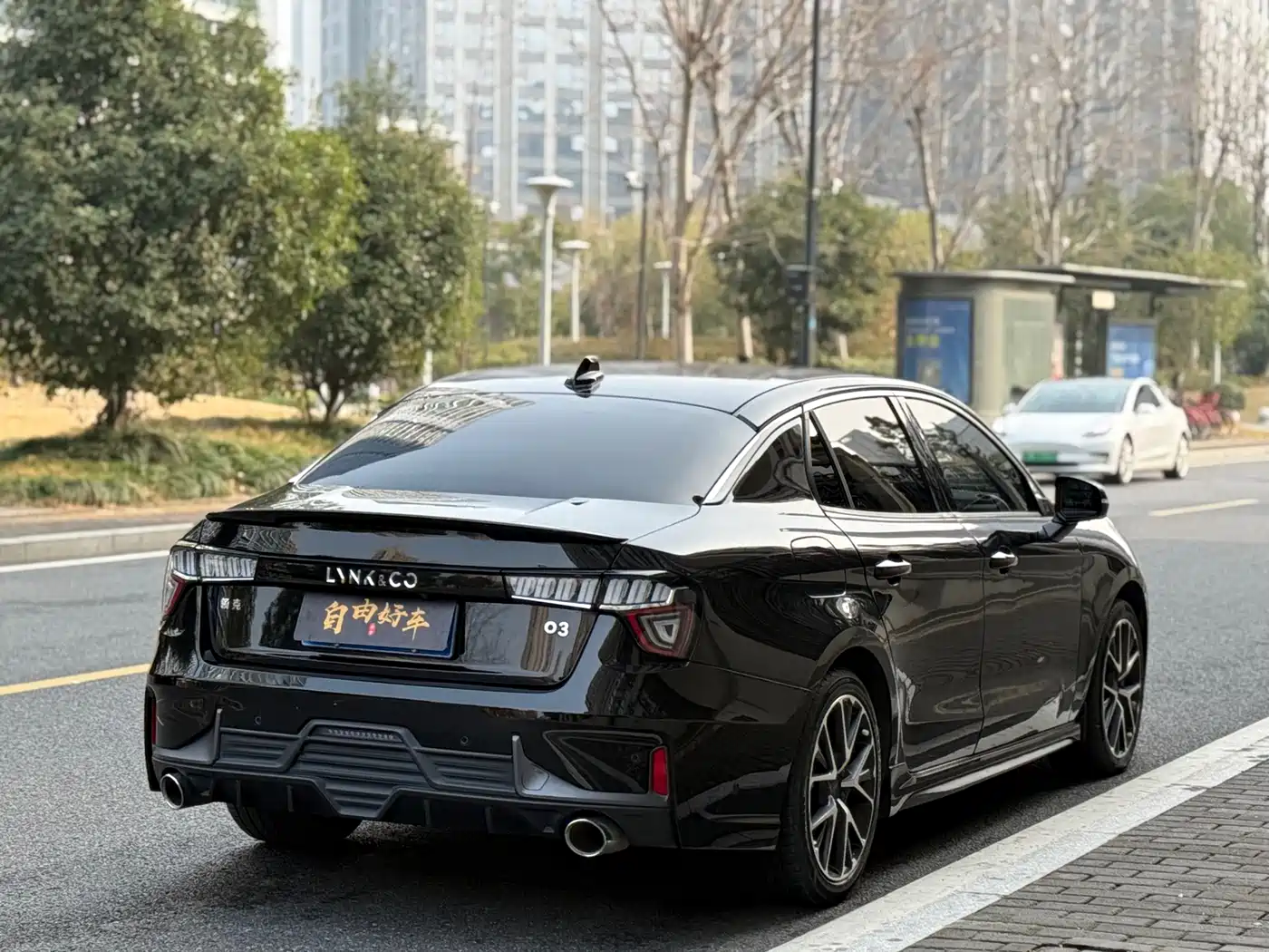 Lynk & Co 03 2021 2.0TD Auto Jin Champion Edition фото 19