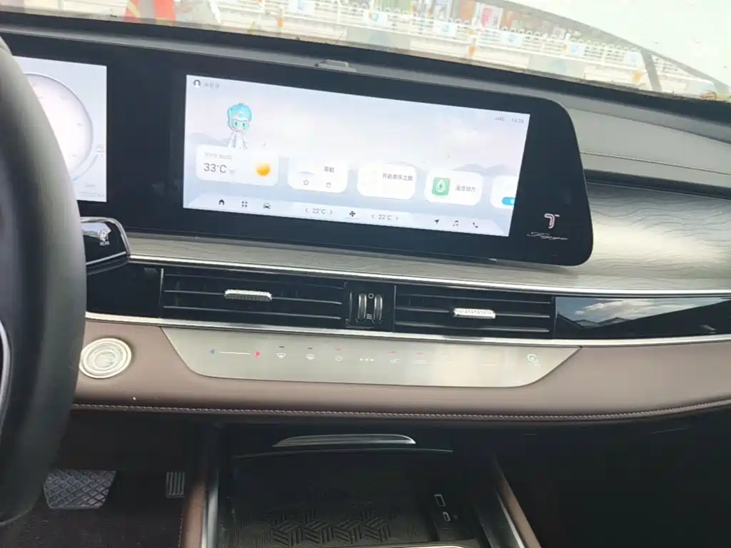 Chery Tiggo 8 PRO EV 2024 2023 Champion Edition 1.5T 100km King Edition