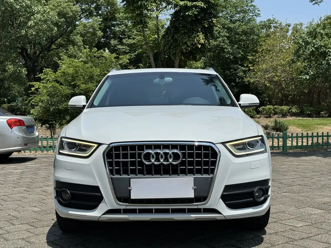 Audi Q3 2015 35 TFSI quattro Technology фото 2