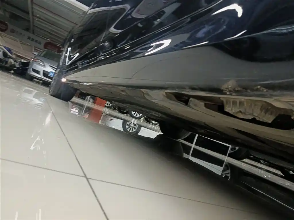 BMW 5 Series 2022 Model Second Facelift 525Li M Sport Package фото 21