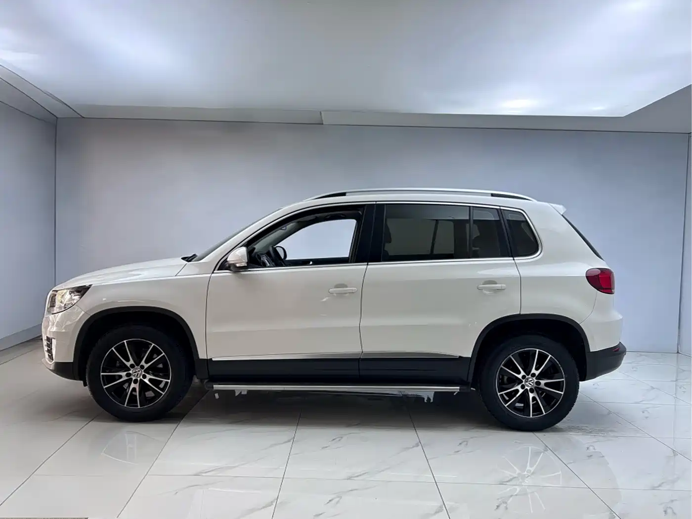 Volkswagen Tiguan 2016 Model 300TSI Automatic 2WD Luxury Edition фото 4