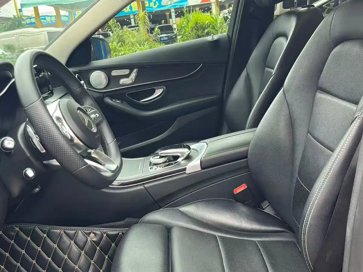 Mercedes-Benz C-Class 2018 C 200 L Sport Edition фото 4