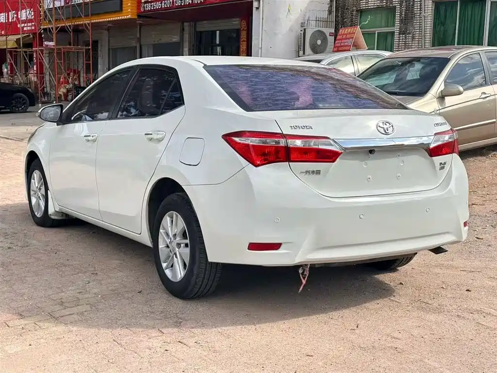 Toyota Corolla 2017 1.2T CVT GL фото 7