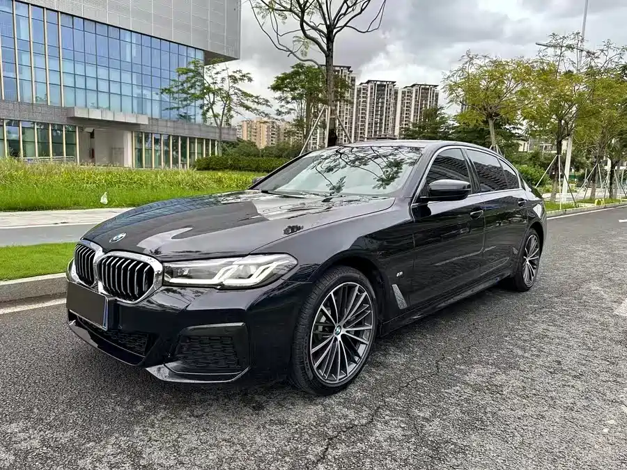 BMW 5 Series 2022 Model Second Facelift 530Li Leading M Sport Package