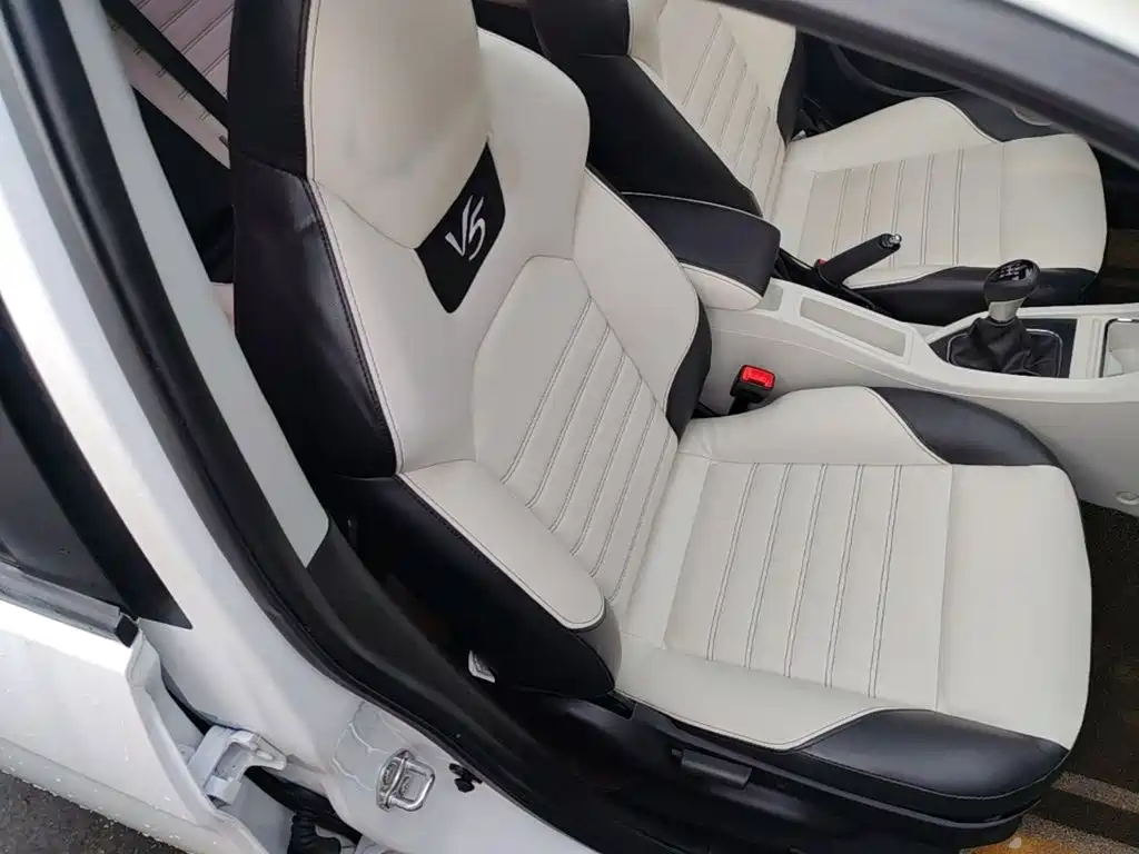 Soueast V5 Lingzhi 2019 2017 1.5L Manual Premium