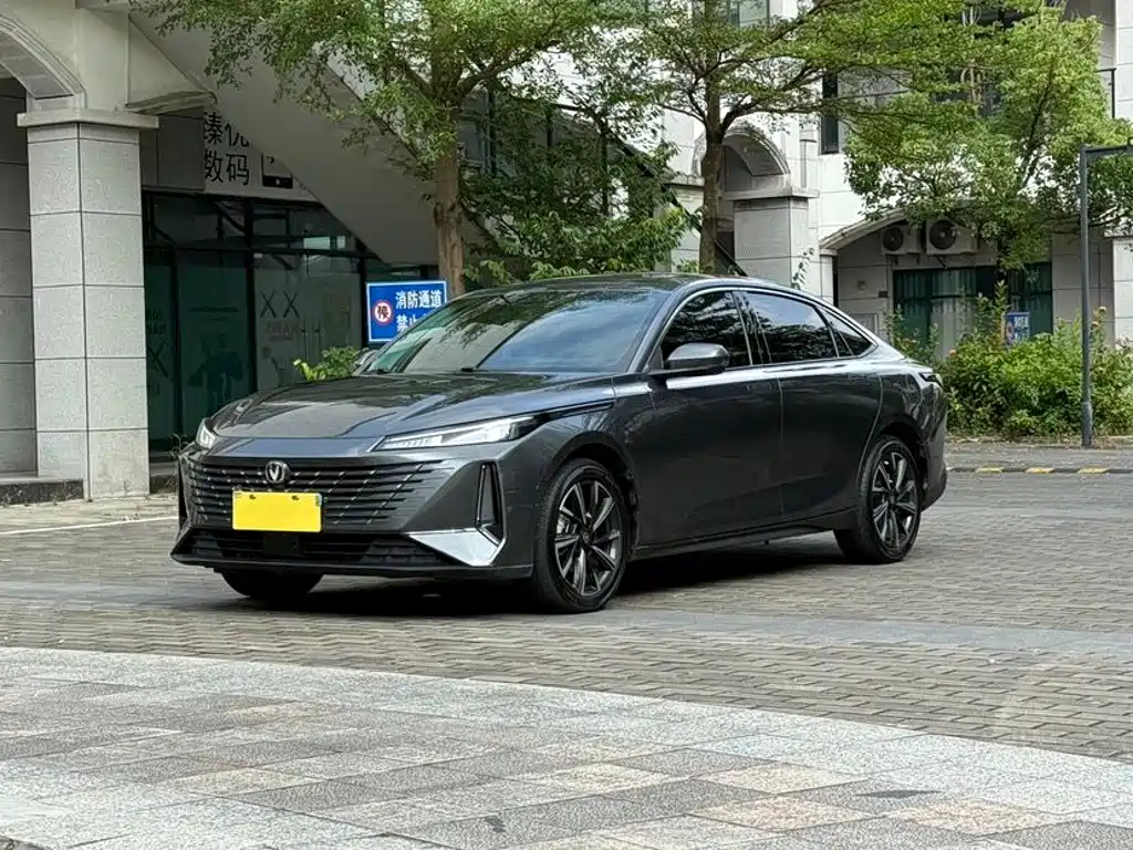 Changan Eado 2024 2024 Model 1.5T GDI Auto Premium Type
