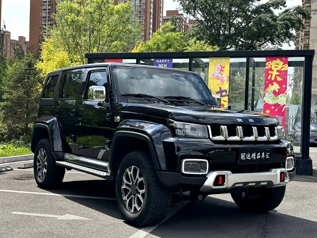 BAIC ORV Beijing Offroad BJ40 2023 2.0T Auto 2WD Urban Hunter Knight Edition фото 3