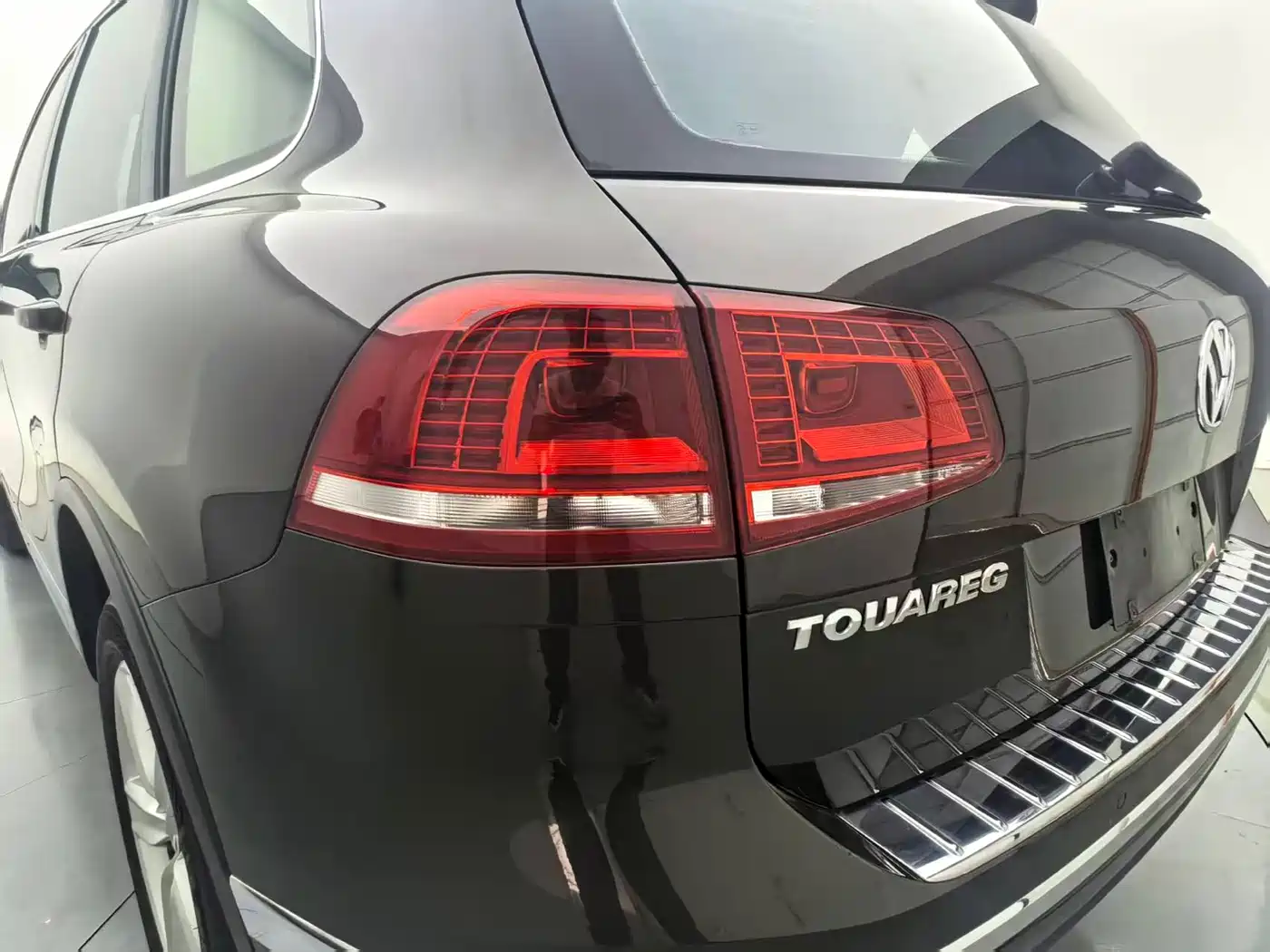 Volkswagen Touareg 2018 2017 3.0TSI Explorer Edition