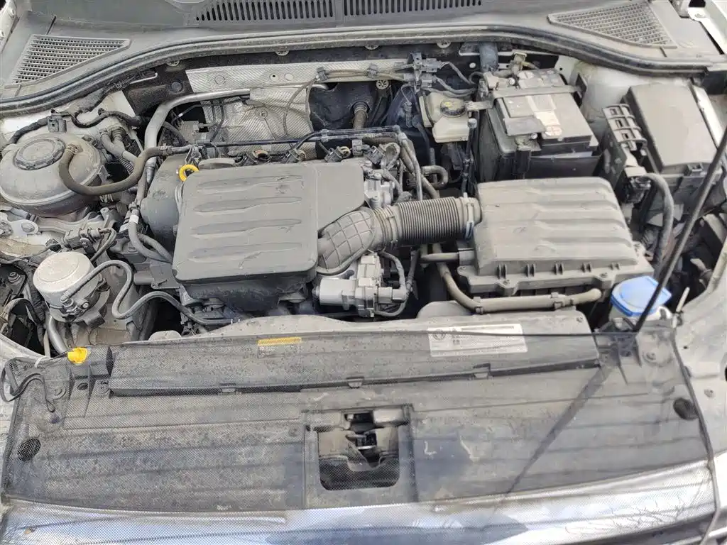 Volkswagen Lavida 2022 1.5L Auto Comfort Edition фото 11